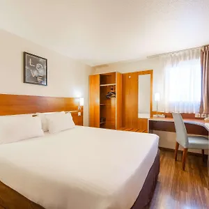kyriad-lyon-aeroport-saint-exupery.hotels-rhonealpes.com/
