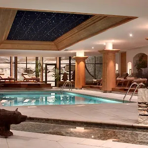 https://hotel-les-barmes-de-lours.hotels-rhonealpes.com